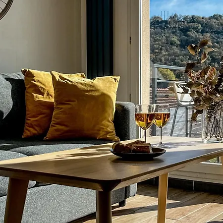 Au Petit Velo - Parking & Balcon ヴィエンヌ