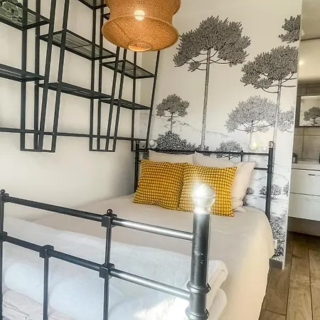 アパート Au Petit Velo - Parking & Balcon ヴィエンヌ