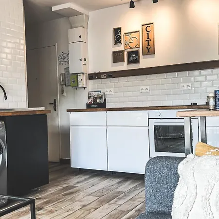 דירה Au Petit Velo De - Balcon, Vue Panoramique & Parking Gratuit *